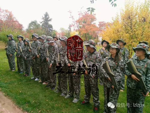 真人(rén)CS對(duì)抗賽