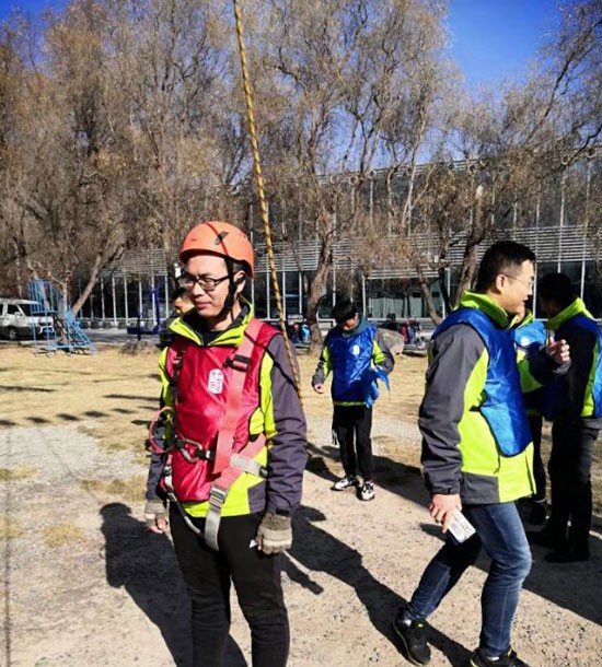 培訓快(kuài)訊培訓時(shí)間(jiān)：12月(yuè)10日(rì)培訓單位:蘭州石化(huà)公司團幹部培訓班培訓課程:團建活動